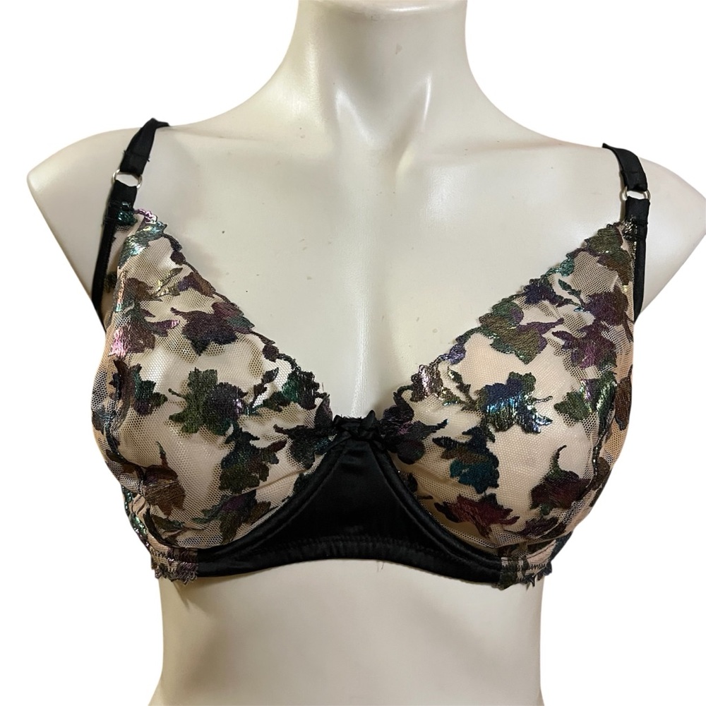 Fleur du mal Lace Underwire Bra - Black with iridescent floral detail 36DD